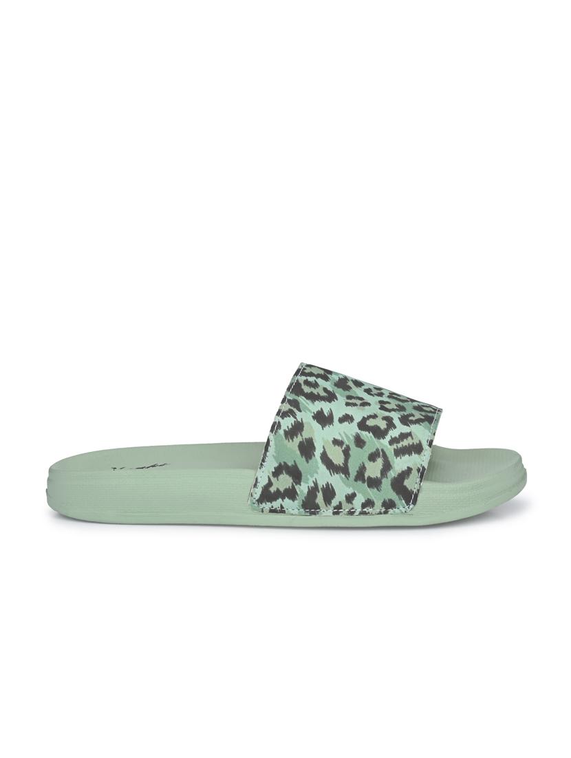 animal print slip on flip flop - 19382206 -  Standard Image - 1