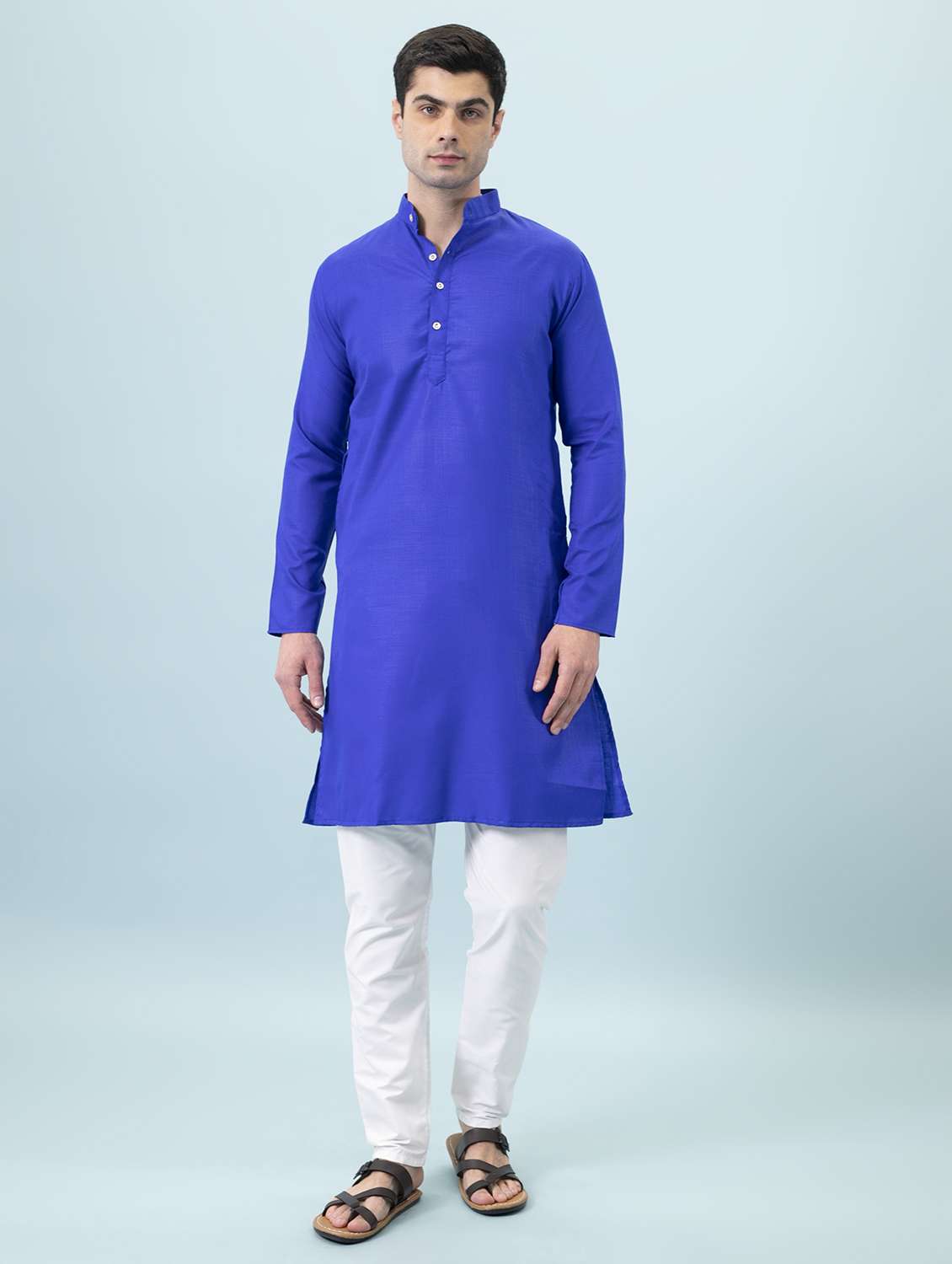 men mandarin neck solid kurta pyjama set 