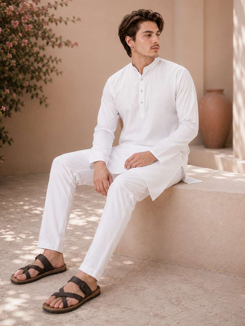 white mandarin neck solid kurta pyjama set