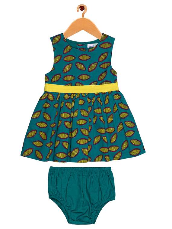 girls round neck short sleeves frock - 19406848 -  Standard Image - 1