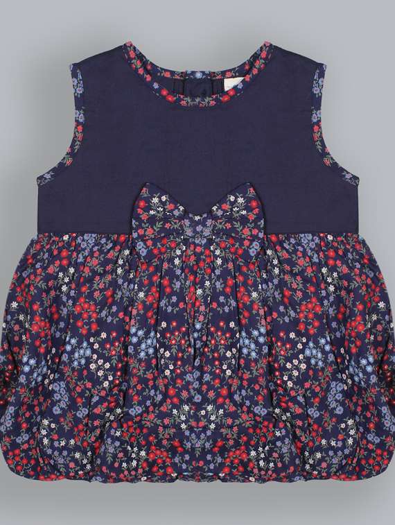 girls round neck sleeveless frock