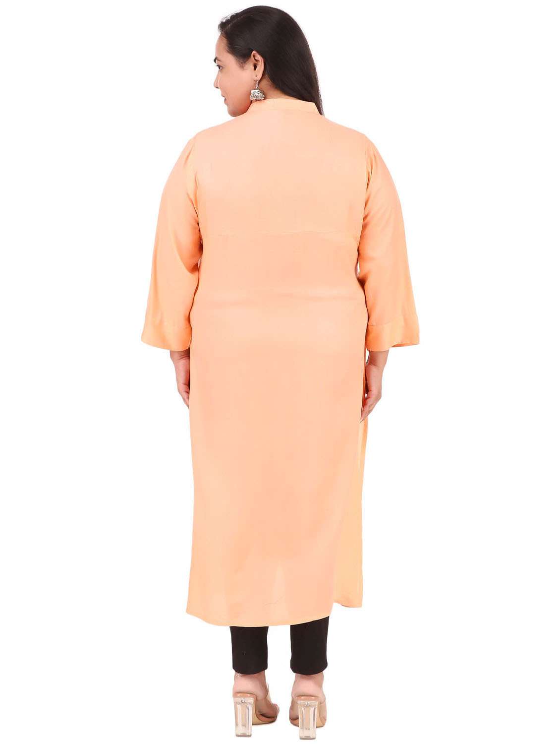 women solid straight kurta - 19408311 - Standard Image - 4