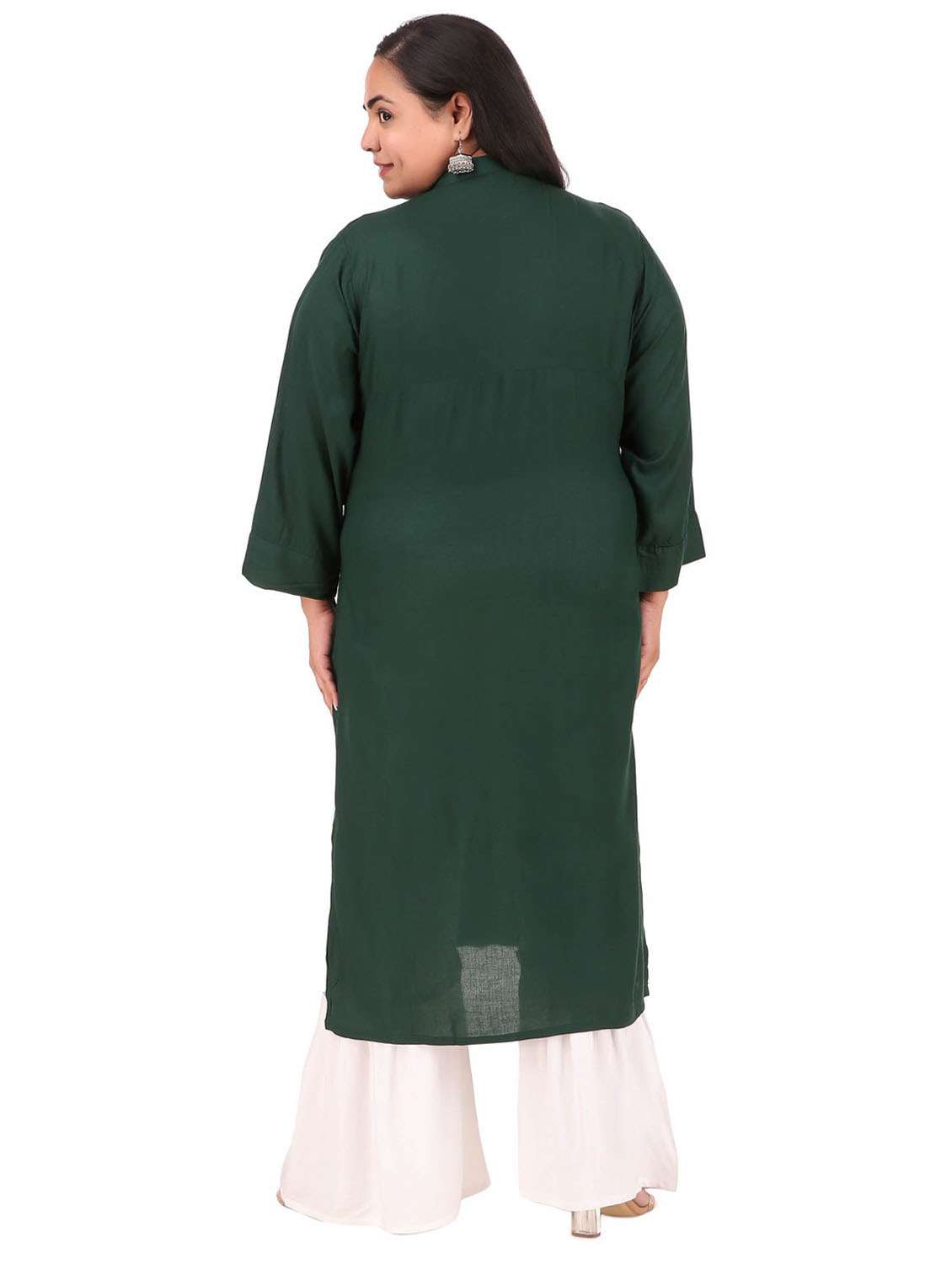 women solid straight kurta - 19408327 - Standard Image - 4