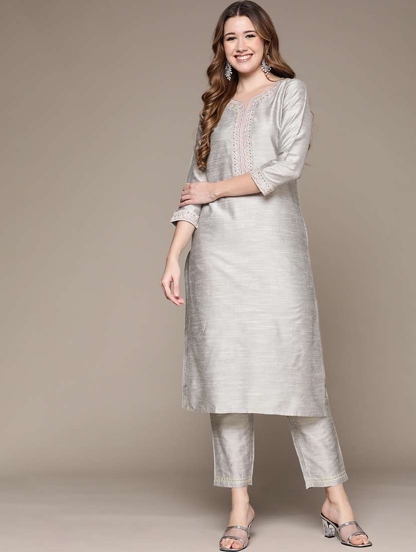 women grey notch neck kurta pant set