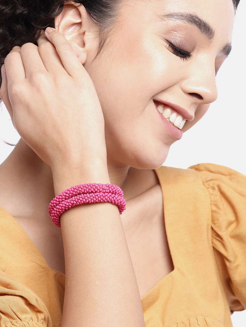 richeera  women beaded bracelet - 19413418 -  Standard Image - 4