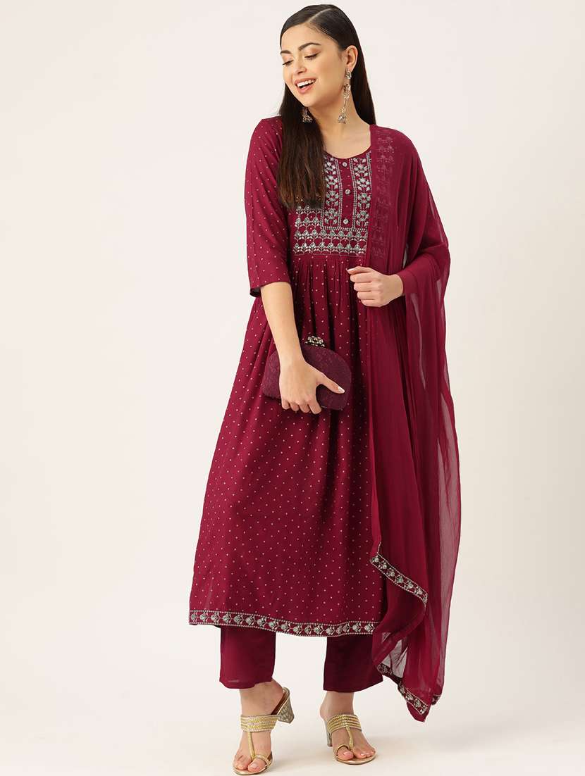 women three quarter sleeve kurta pant with dupatta set - 19414205 -  Standard Image - 1