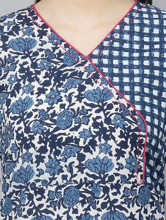 blue printed kurta, pant & dupatta set - 19416161 -  Standard Image - 4