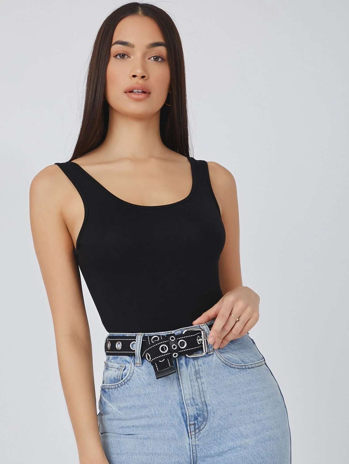 women's solid round neck top