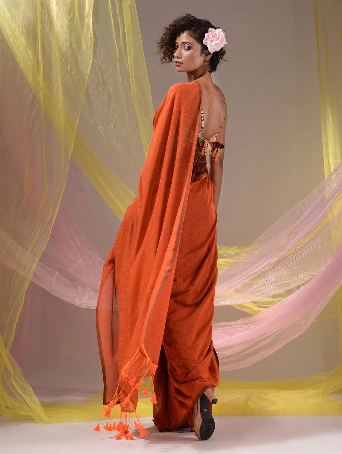 women's solid orange colored saree with blouse - 19418067 -  Standard Image - 4