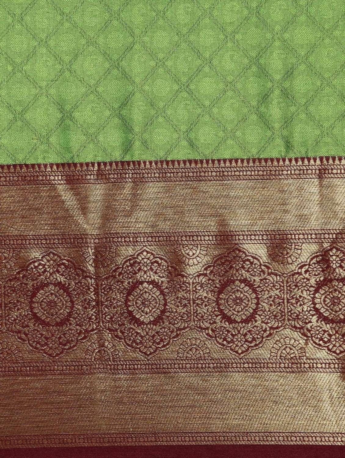 light green self design saree - 19431622 - Standard Image - 4