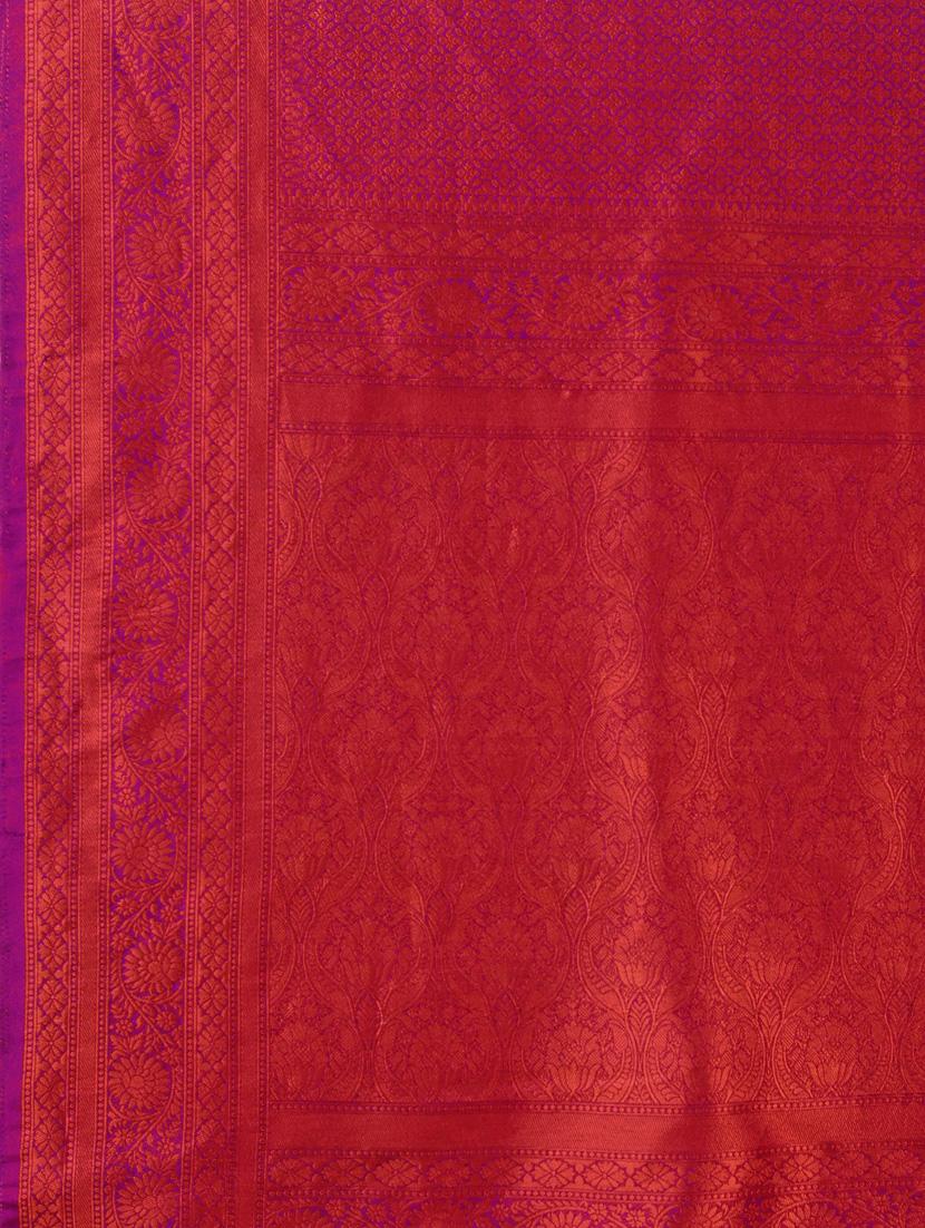 solid red saree with blouse - 19431786 - Standard Image - 4
