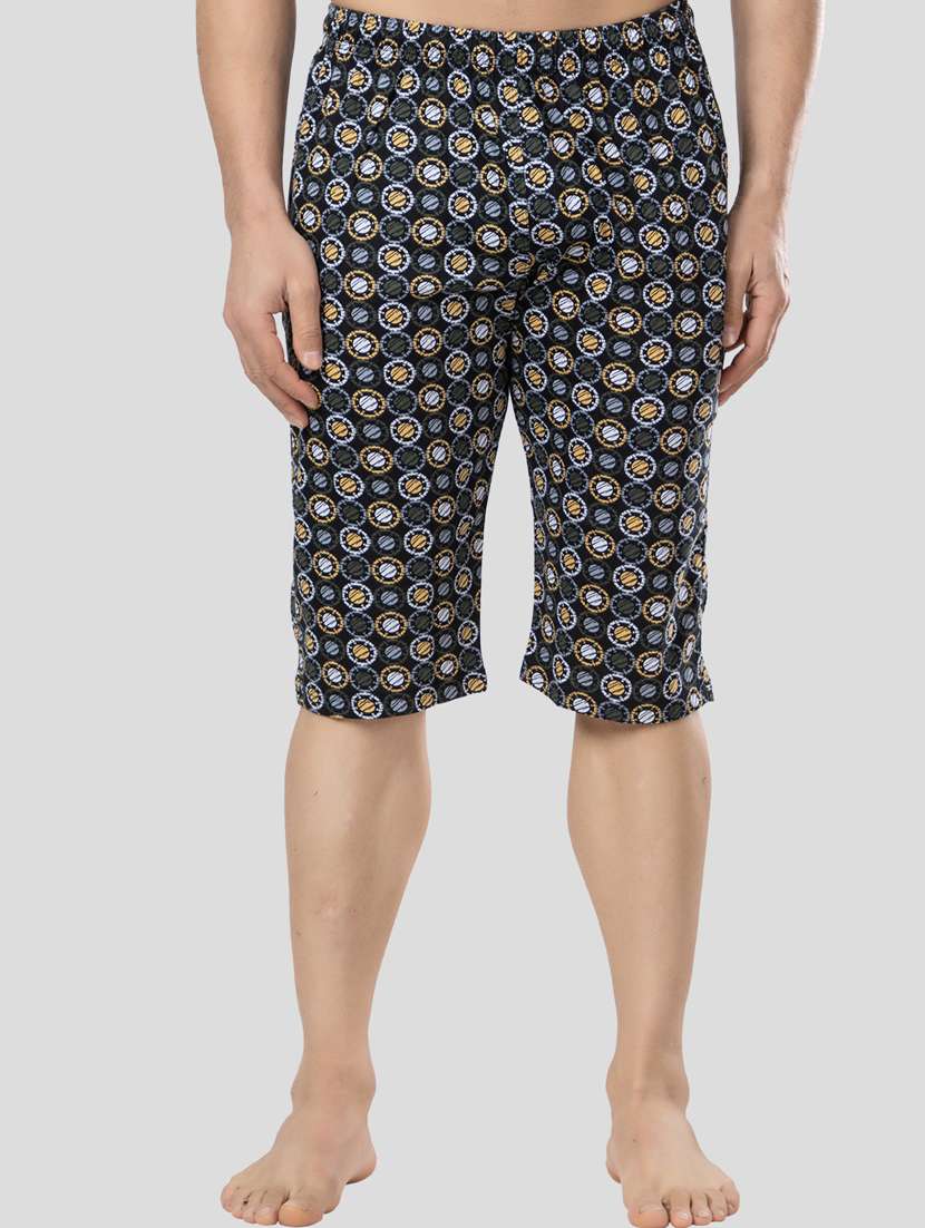men printed mid rise three fourth