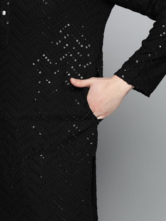 black embroidered long kurta - 19453409 - Standard Image - 4