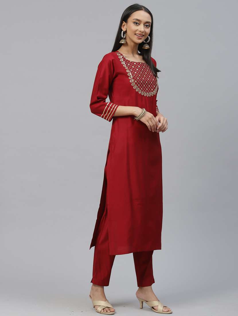 red self design kurta, pant & dupatta set - 19473209 -  Standard Image - 1