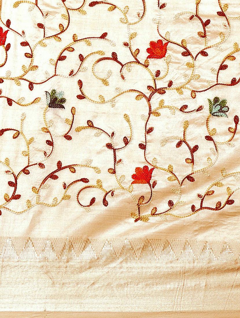 women's embroidered saree with blouse - 19473576 - Standard Image - 4