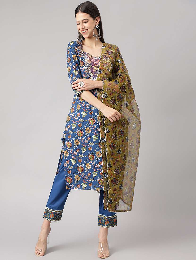 women three quarter sleeve kurta pant with dupatta set