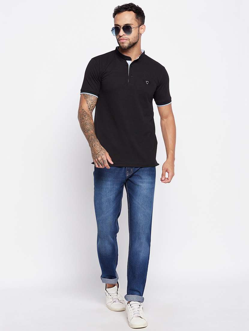 black solid t-shirt - 19481136 -  Standard Image - 4