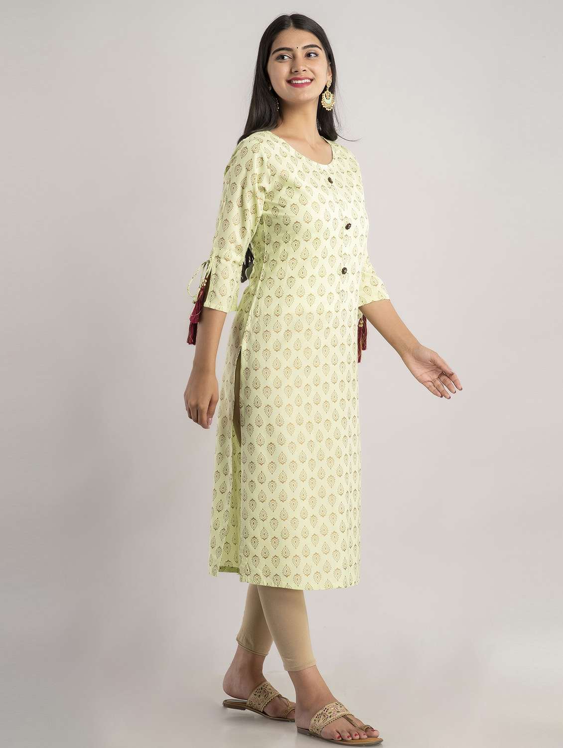 women's straight kurta - 19481897 - Standard Image - 1
