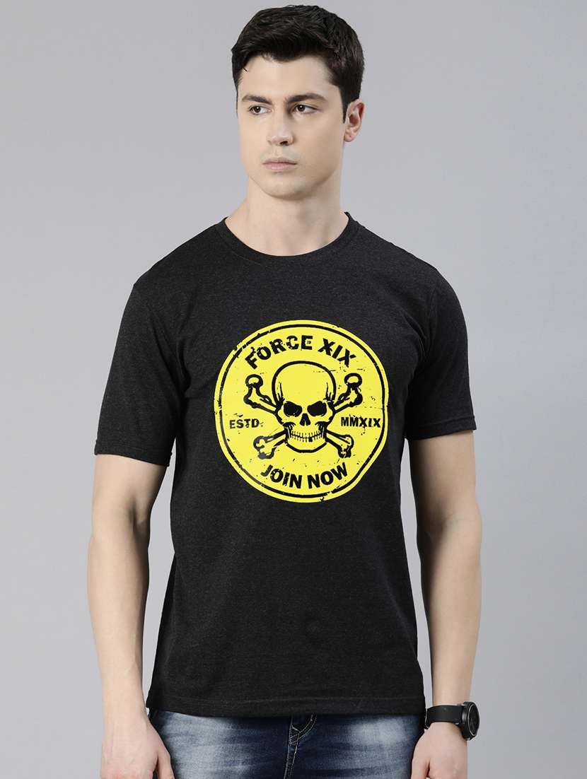 black chest printed t-shirt