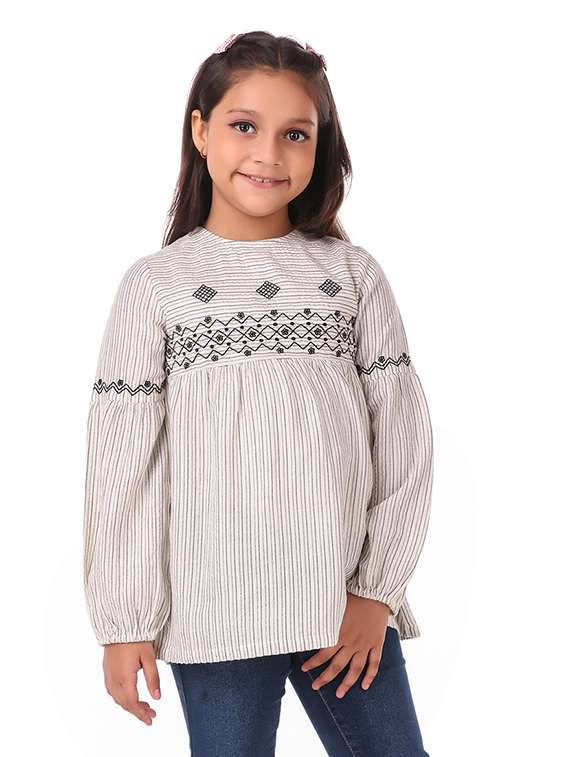 girls round neck top