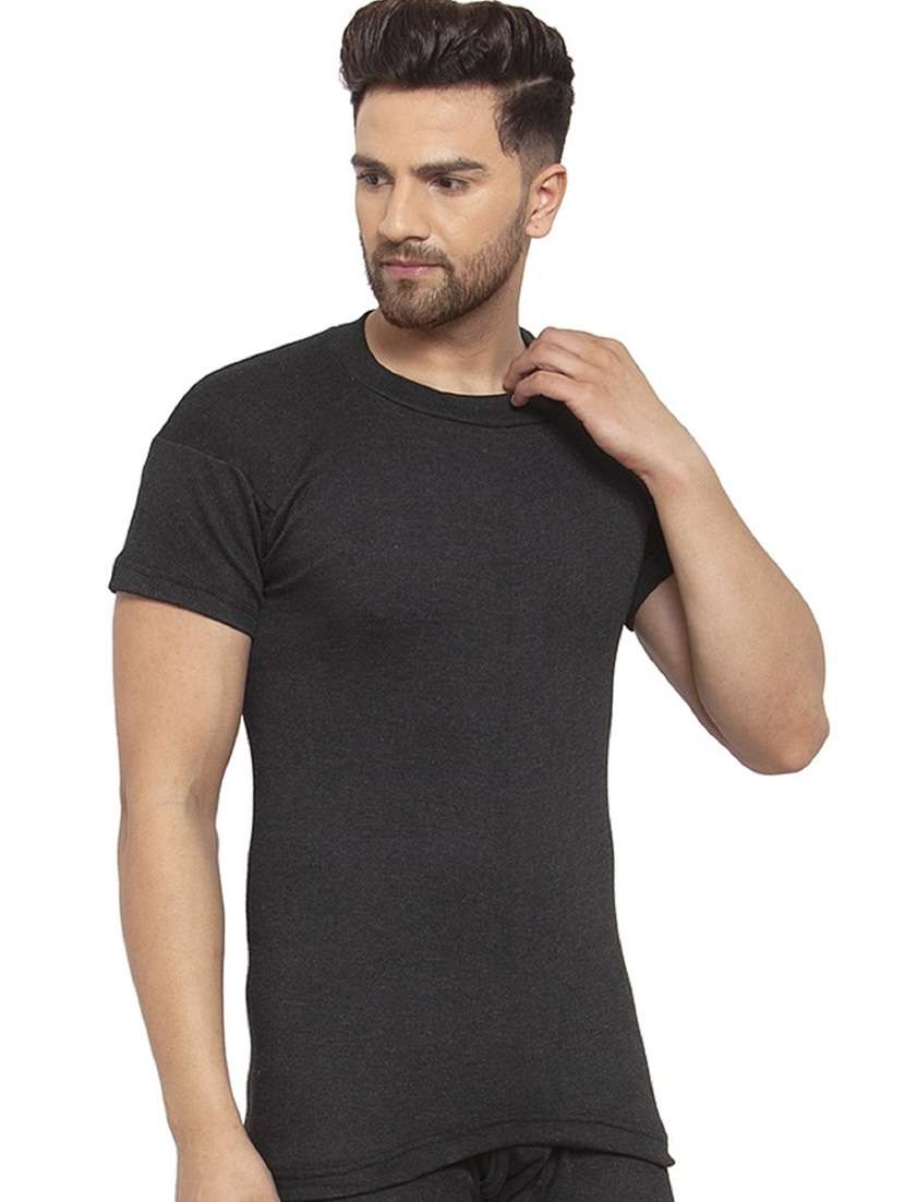 men round neck solid t-shirt - 19495111 - Standard Image - 1