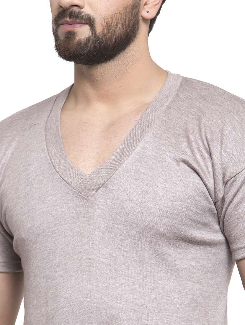 men v neck solid t-shirt - 19495114 - Standard Image - 4