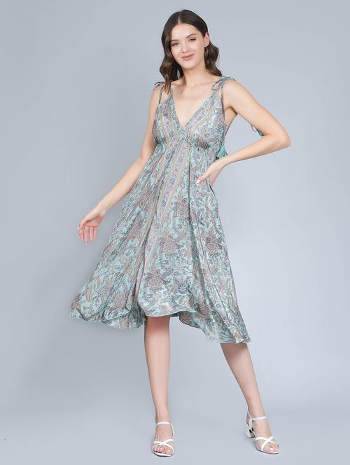 women's floral dress - 19495513 - Standard Image - 0