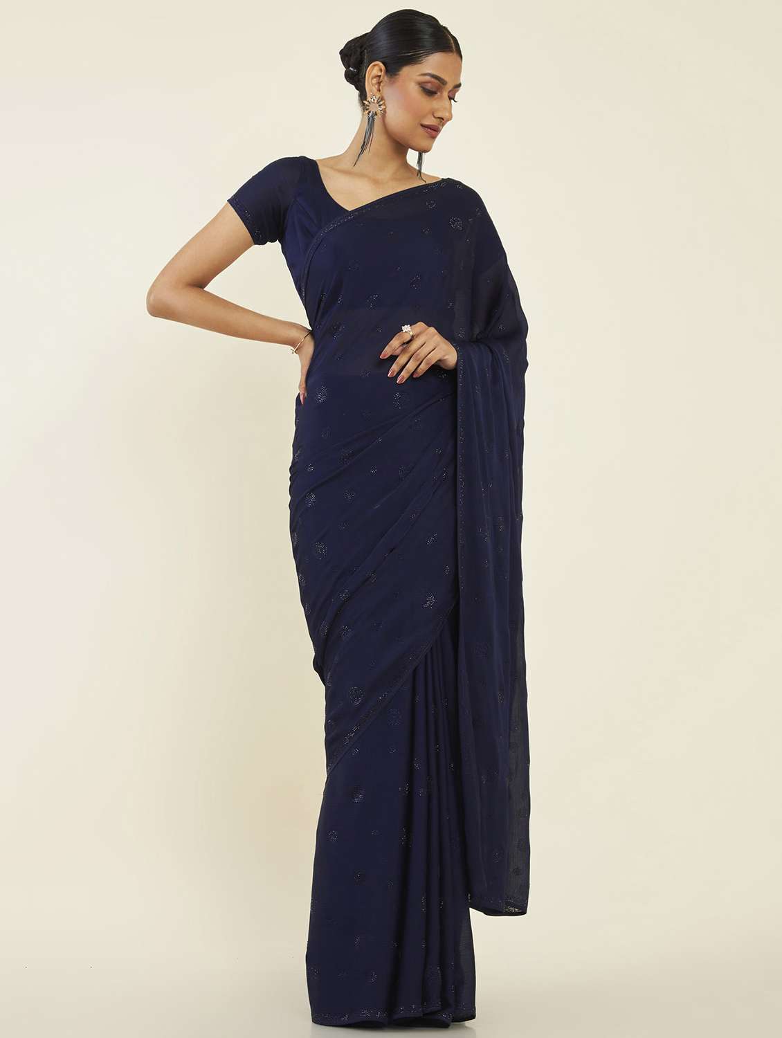 women's solid navy blue colored saree with blouse