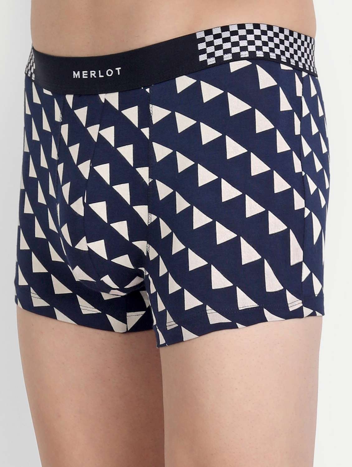 dark blue printed cotton trunk - 19496904 -  Standard Image - 4