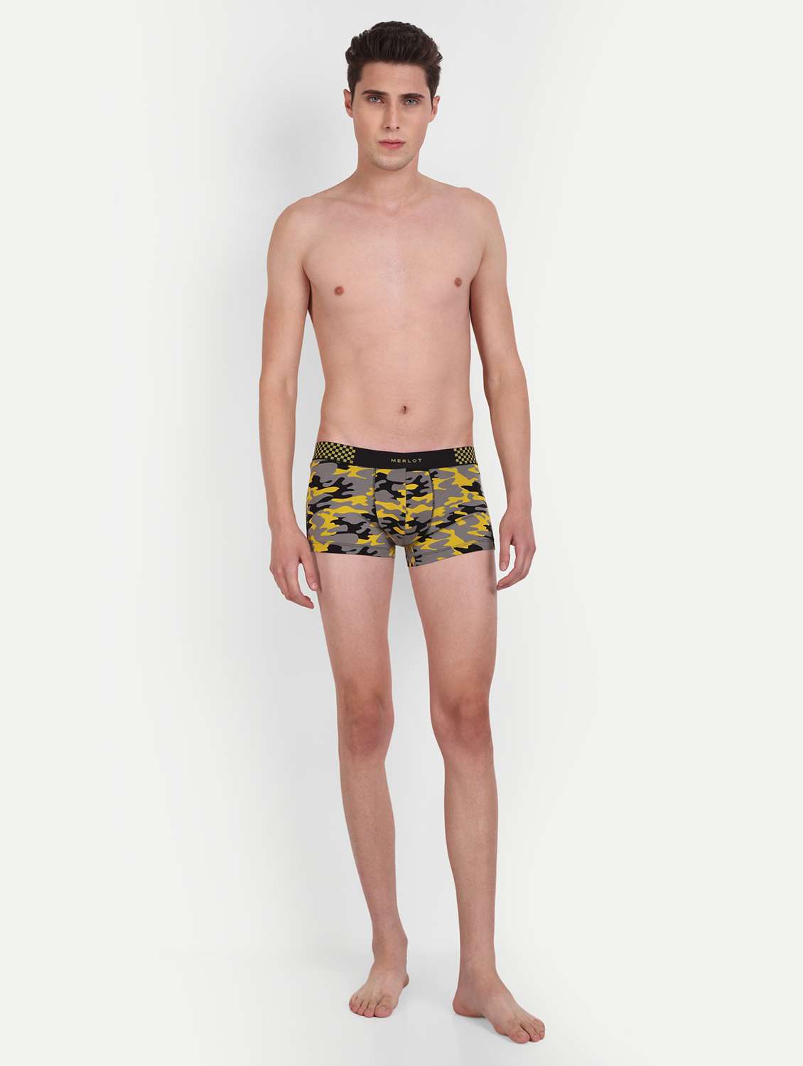 yellow printed cotton trunk - 19496915 -  Standard Image - 4