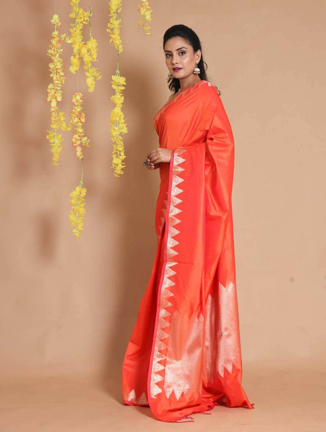 orange self design woven saree with blouse - 19498327 -  Standard Image - 1