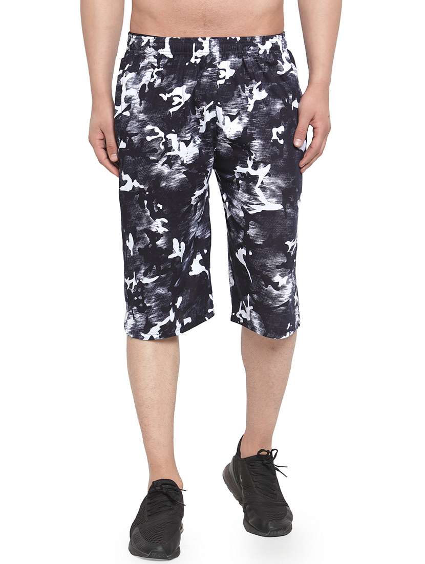 mid rise printed three fourth