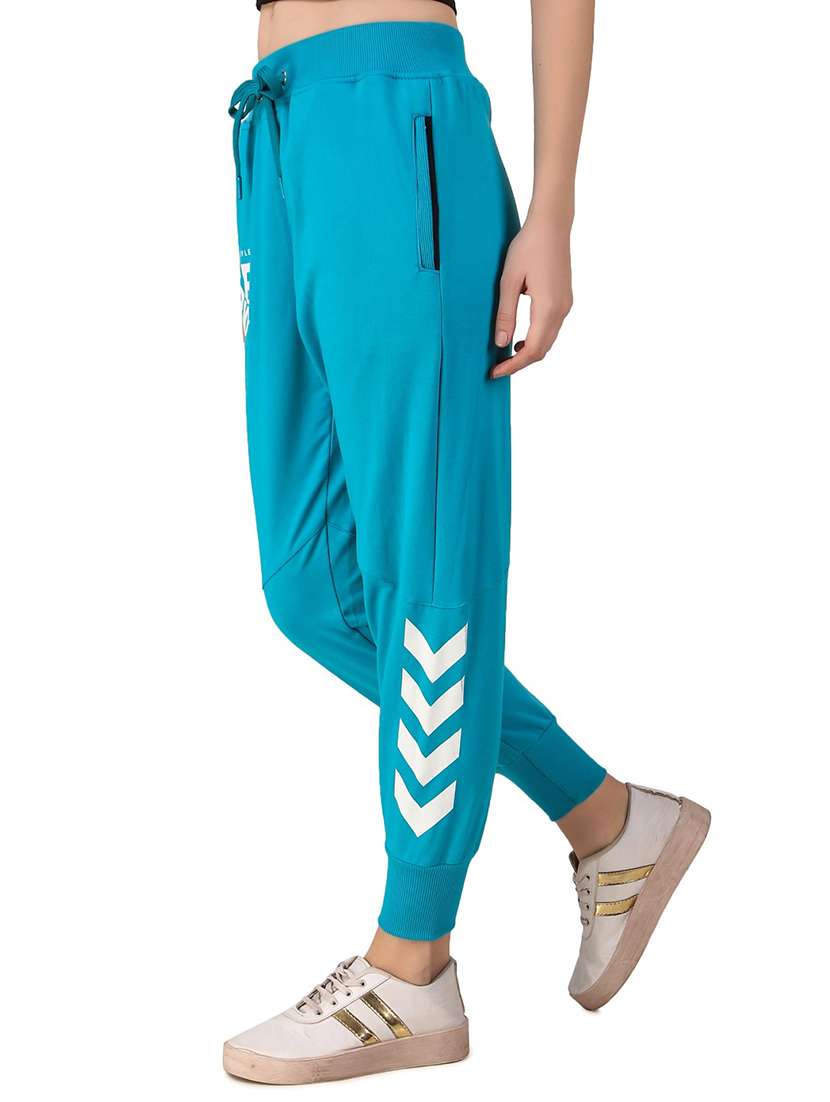 mid rise printed jogger - 19503470 - Standard Image - 1