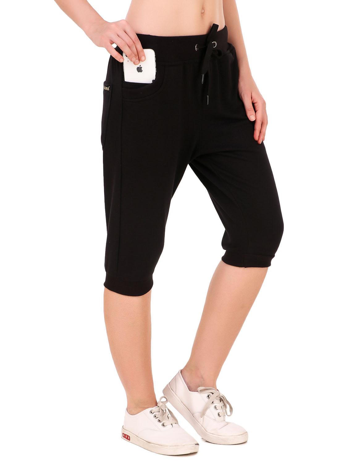 black sports capri - 19503792 -  Standard Image - 1