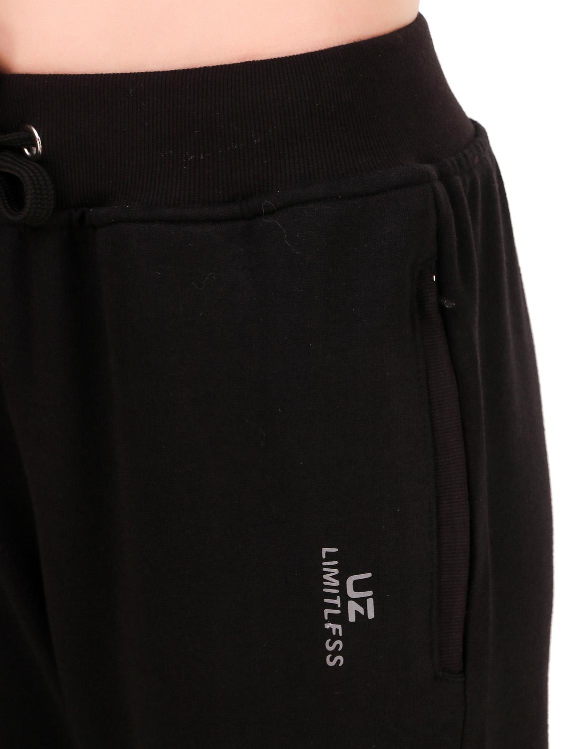 black sports capri - 19503792 - Standard Image - 4