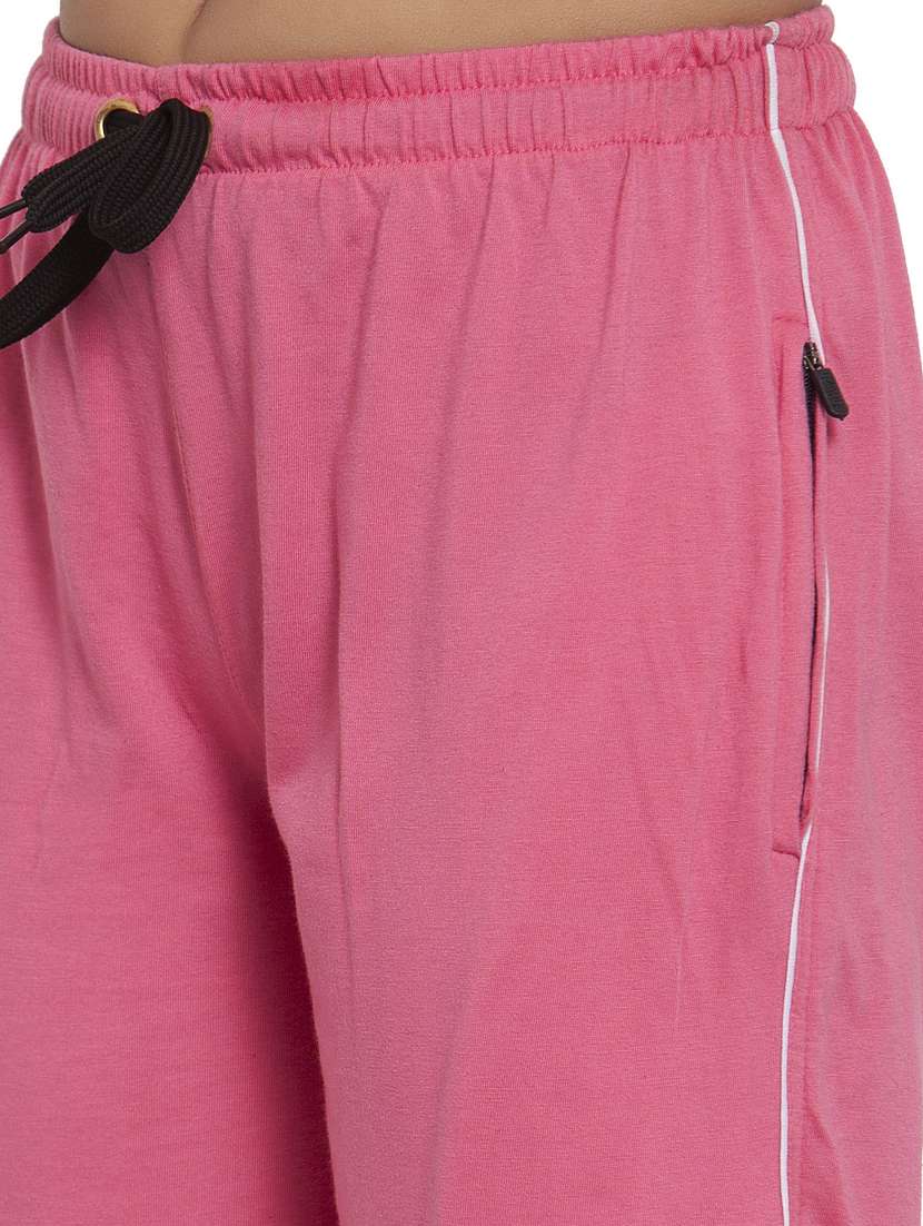 pink sports capri - 19503821 - Standard Image - 4