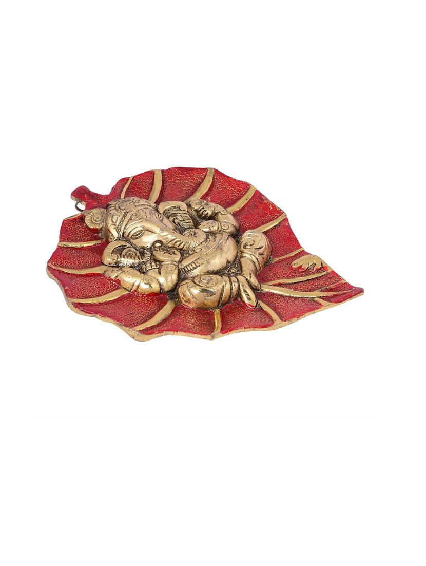 wall hanging sculpture by gunnu sales - 19518802 -  Standard Image - 1