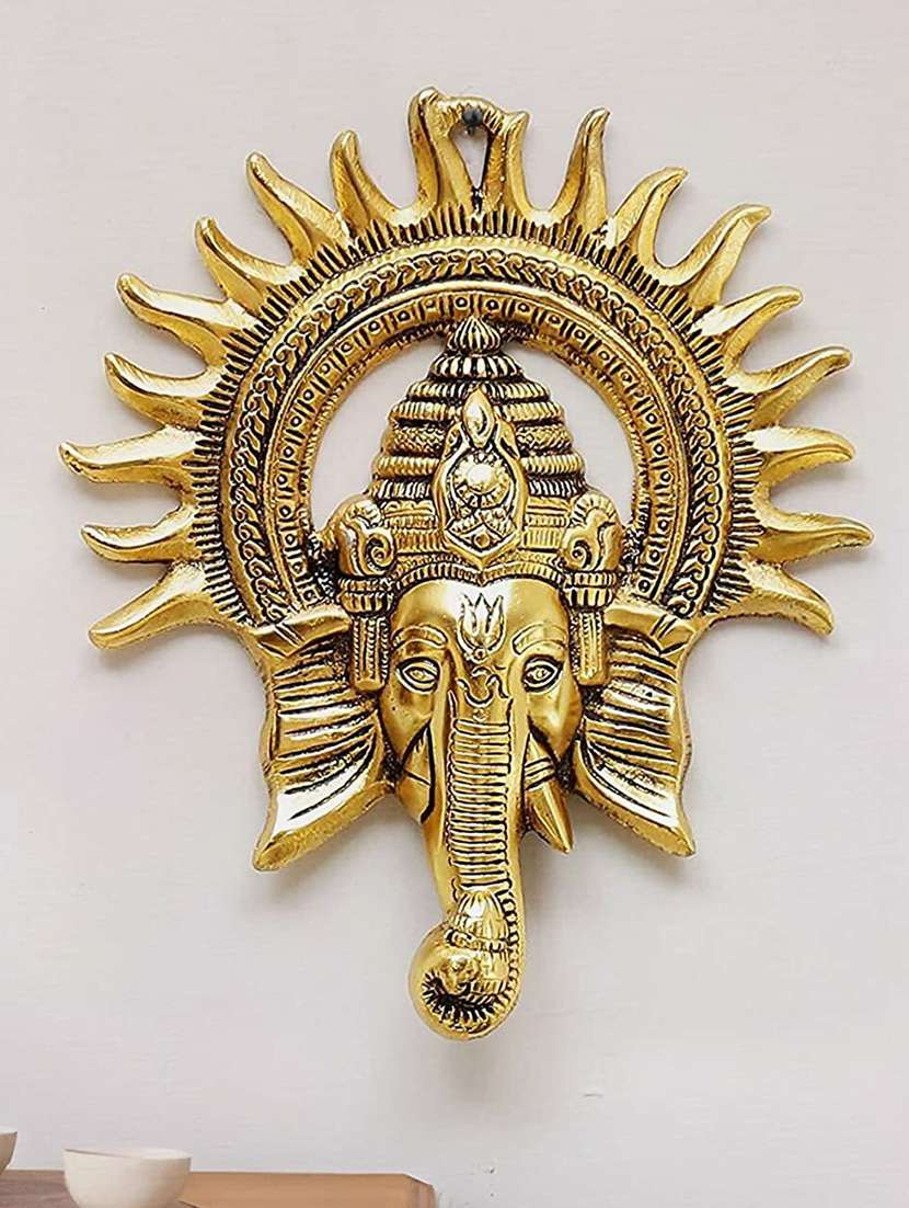 wall hanging sculpture by gunnu sales