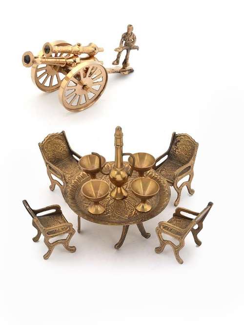handcrafted decorative showpiece by gunnu sales - 19518988 - Standard Image - 0