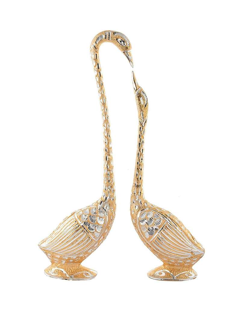 handcrafted decorative showpiece by gunnu sales