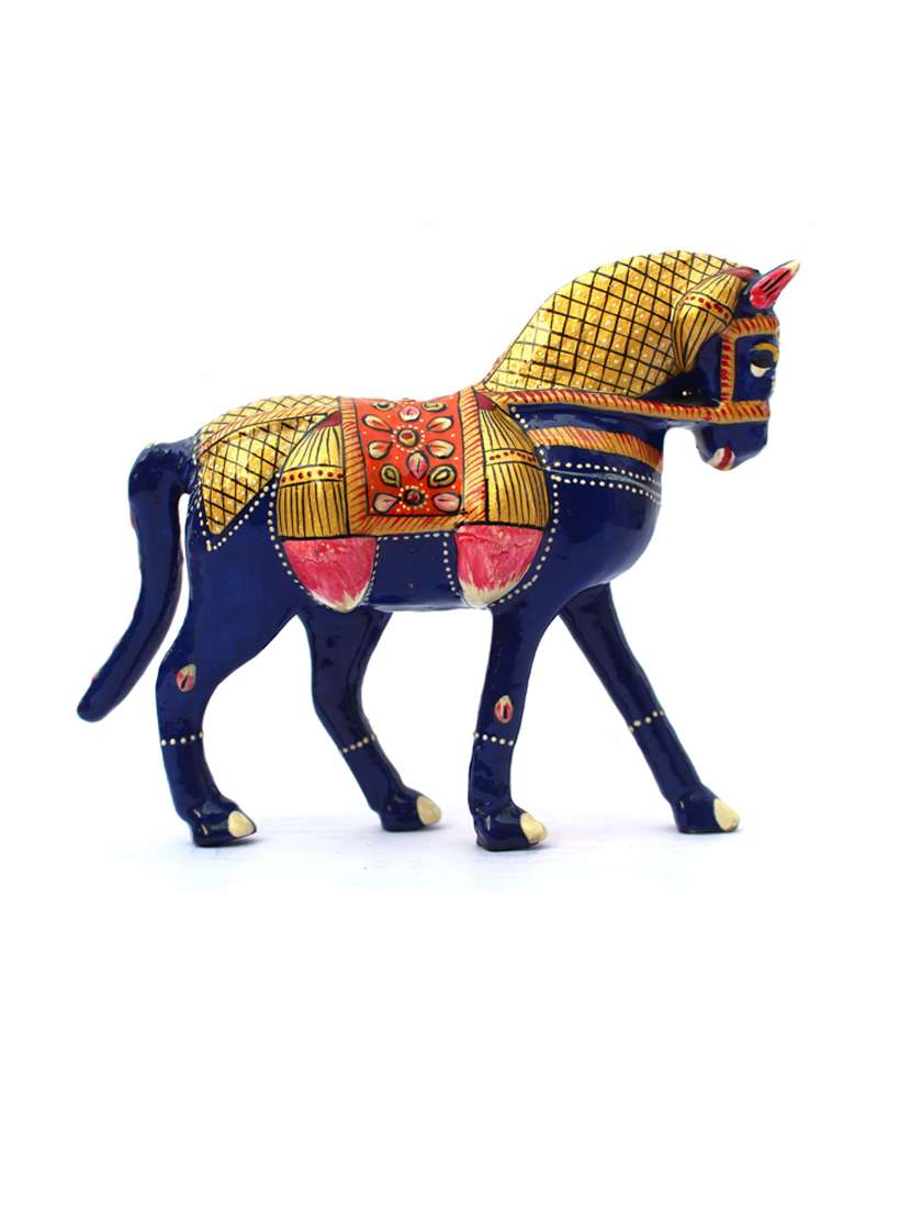 handcrafted decorative showpiece by gunnu sales