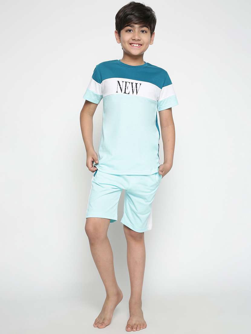 boys chest print colour block night suits