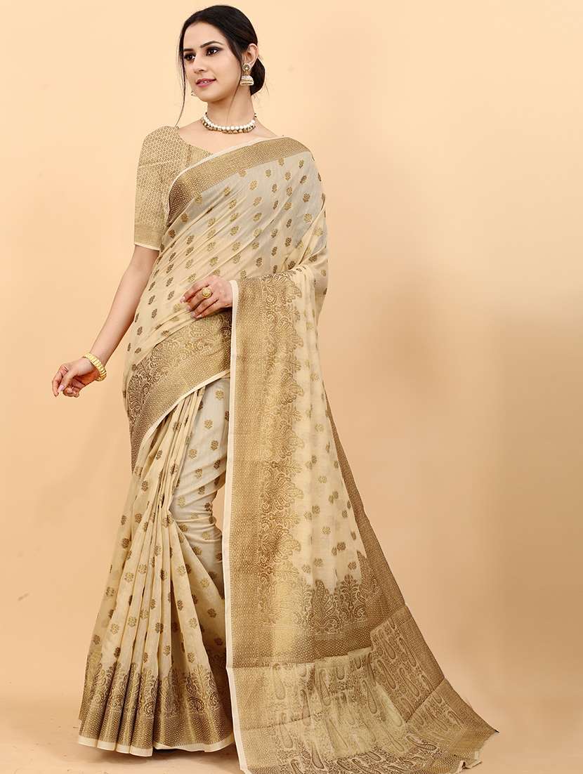 contrast bordered woven saree with blouse
