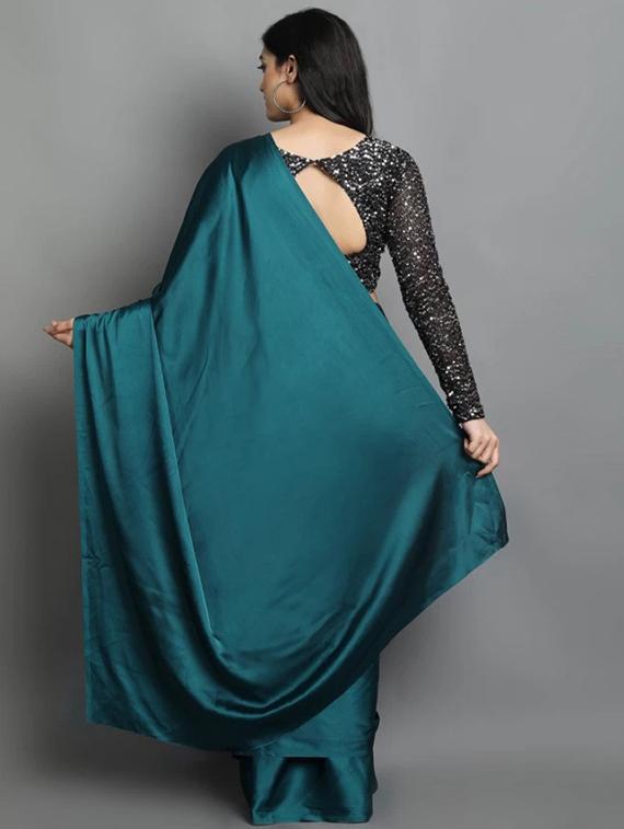 green self design saree with blouse - 19567359 - Standard Image - 1
