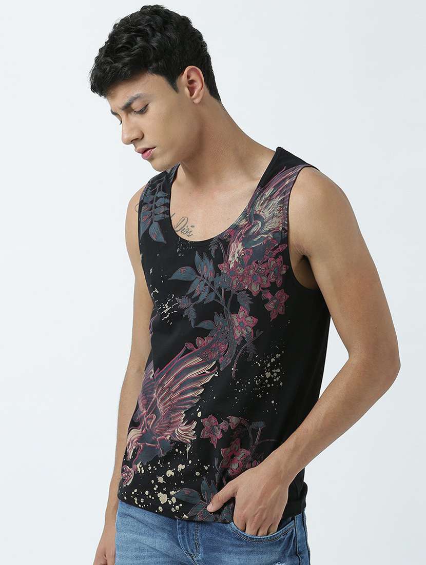 scoop neck printed regular vest - 19580470 -  Standard Image - 1