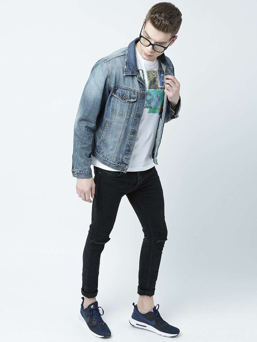 round neck printed regular t-shirt - 19580674 -  Standard Image - 4