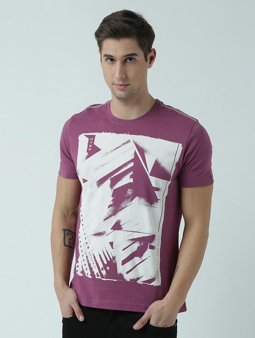 men purple slim fit graphic printed t-shirt