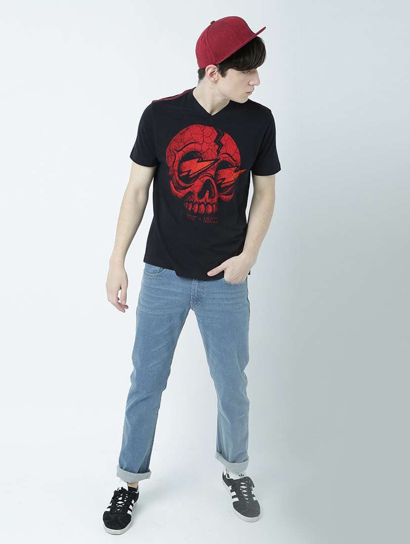 black printed cotton blend regular t-shirt - 19580951 -  Standard Image - 4