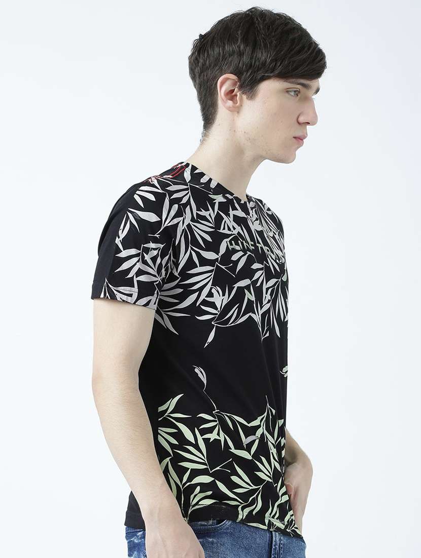 round neck printed regular t-shirt - 19580961 -  Standard Image - 1