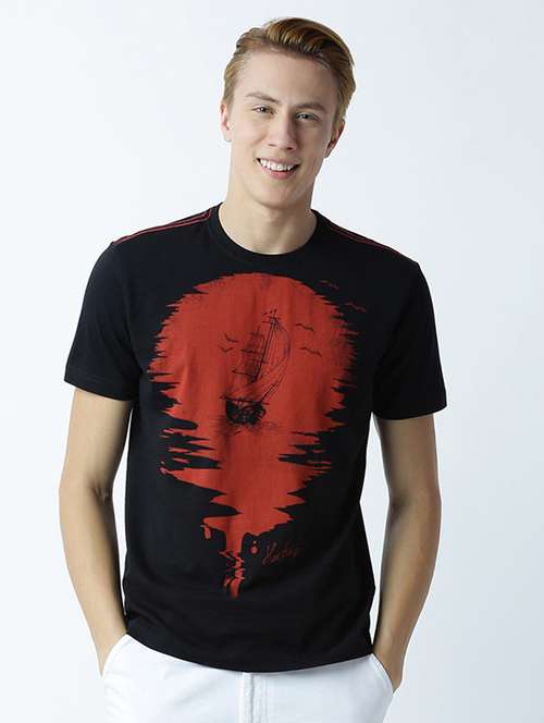 men front print short sleeves t-shirt - 19581369 -  Standard Image - 0
